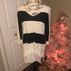 Black and white Sweater